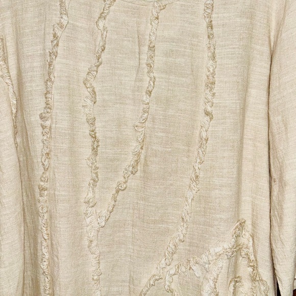 Peacock Ways Linen tunic - Picture 3 of 4